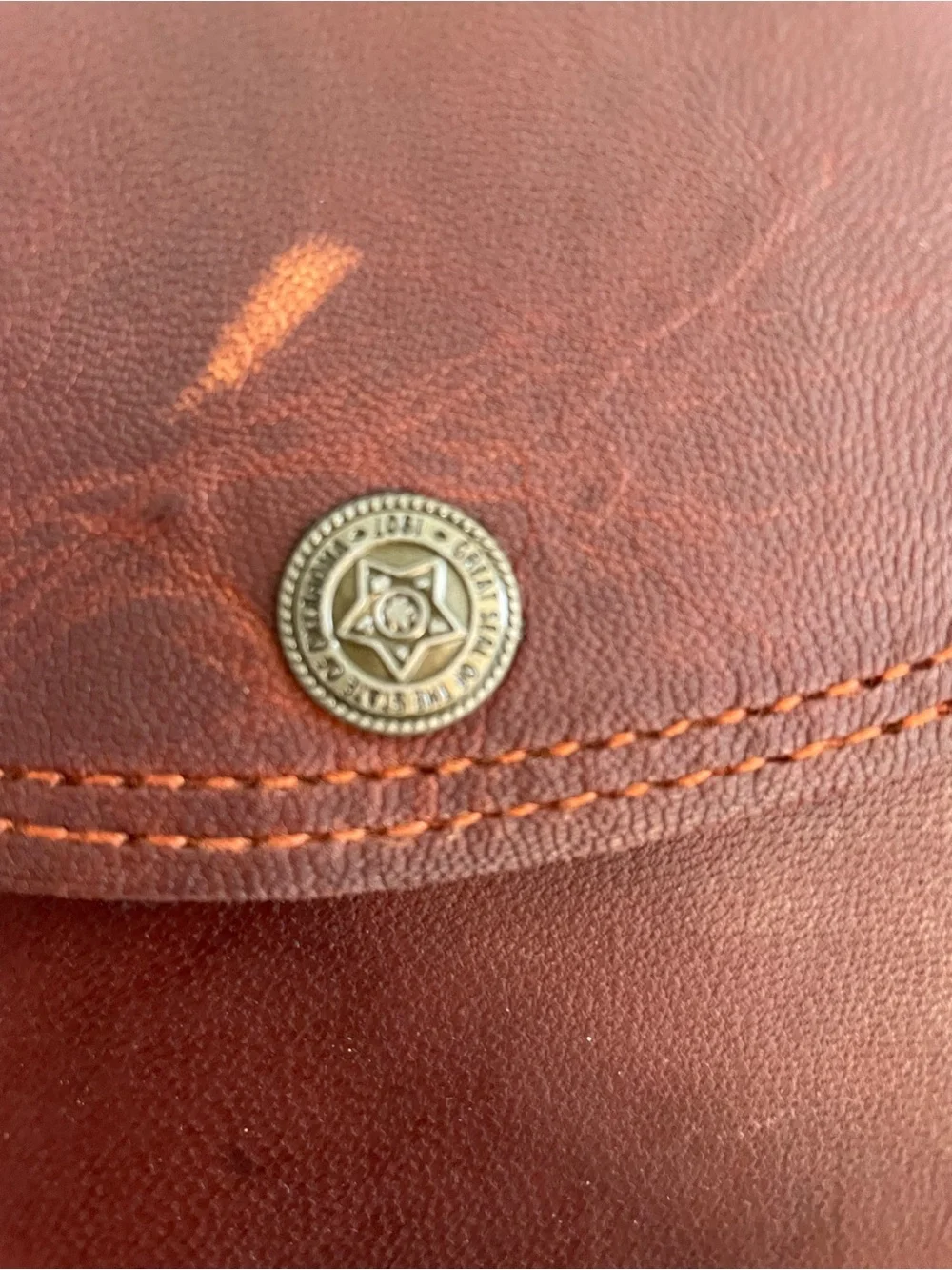Classic Brown Leather Saddle Crossbody Bag